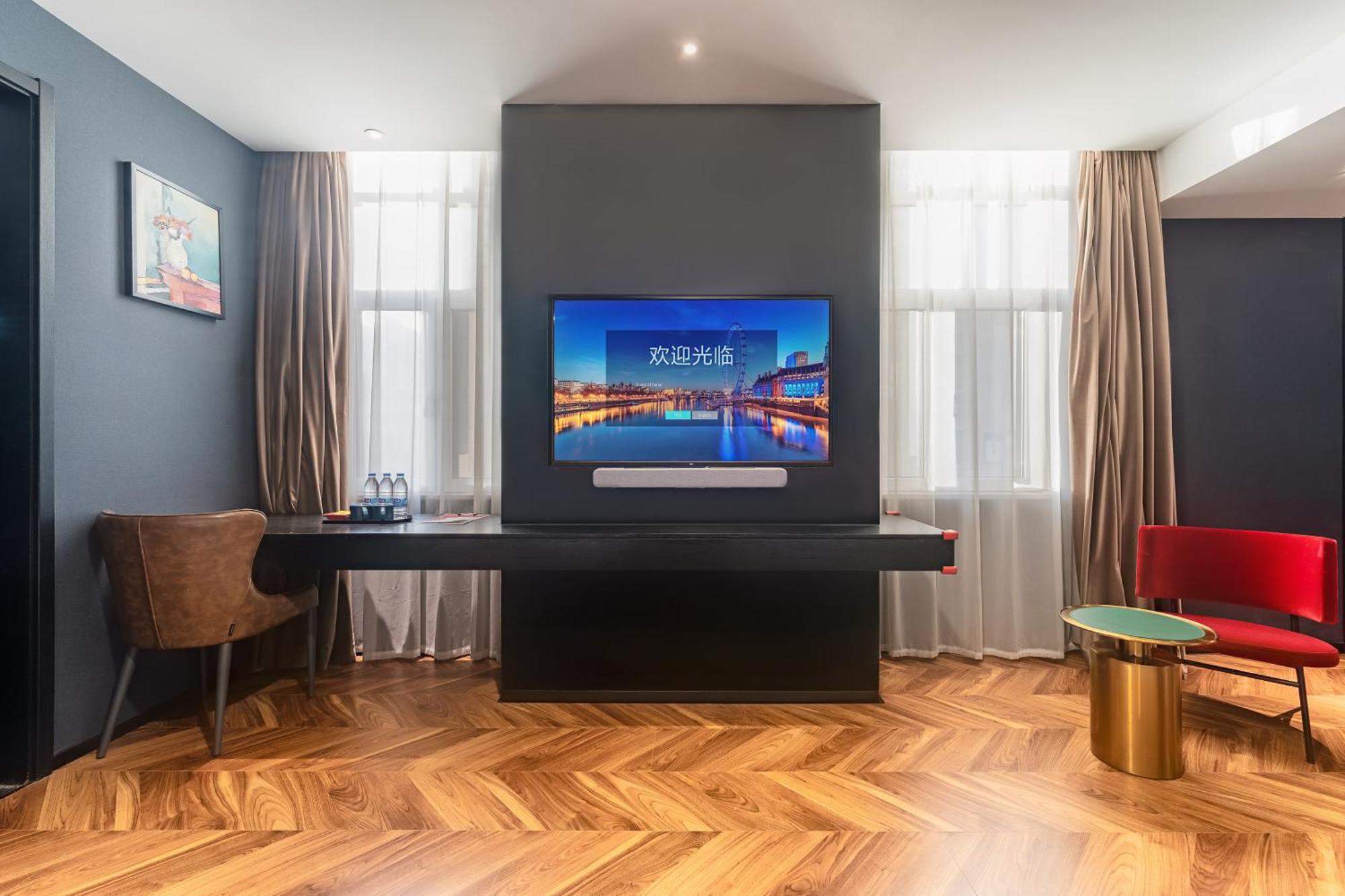 Hesu Designer Hotel & Suites -Near Xi'An Drum Tower And Yongning Gate -Free Laundry Luggage Storage -Kitty Cafe With Freshly Ground Coffee -24H Front Desk -English Service Buitenkant foto